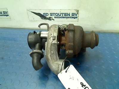 TURBOCOMPRESOR Volvo V40 (MV) Hatchback 5 puertas 2.0 D4 16V (D4204T14) 2014 8062912 Foto 1 de 4