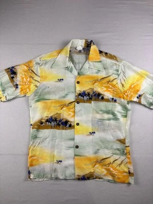 Vintage Hang Ten Hawaiian Shirt Size Medium 100% Rayon Palm Tree Bird 70s 80s - Image 1 of 4