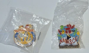 Nabisco Boise River Festival 1994 & 2000 Anstecknadeln 2 Stück - Bild 1 von 5