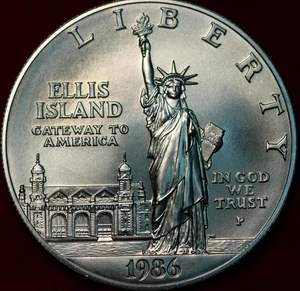 Uncirculated 1986 Statue of Liberty Comm Silver Dollar - Picture 1 of 2