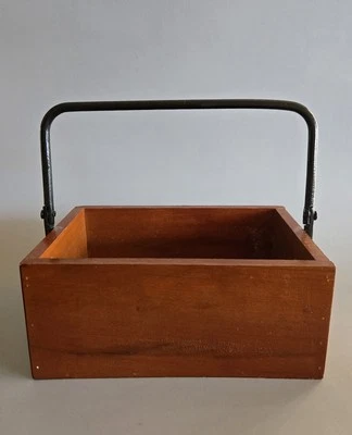 Maple Wood Carrying Box With Fold Down Metal Handle 9"×6⅞" - Image 1 of 4