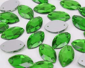 Costura 13x22mm Cristal Estrás Navette Hierba Vidrio Verde Joyas Cuentas Facetadas - Imagen 1 de 6