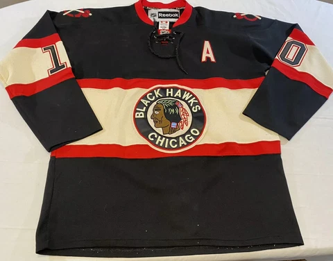 Vtg Reebok CCM NHL Chicago Blackhawks #10 Patrick Sharp Jersey Size 50 Cover