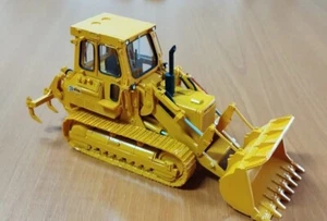 Cargador de orugas de resina 1/50 CAT 977L cabina americana - construido a medida por Fankit Models - Imagen 1 de 5