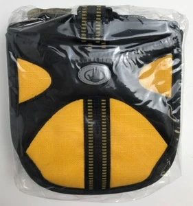 VINTAGE 1990s FELLOWES BODY GLOVE CD/DVD WALLET: Holds 32 Discs. NEW / SEALED - Picture 1 of 6