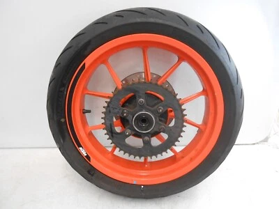 17 18 19 20 21 22 2018 KTM 390 Duke rueda trasera llanta neumático rotor piñón OEM Foto 1 de 4
