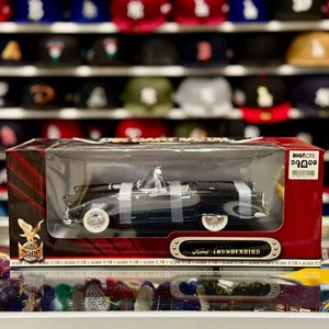 1/18 1955 Ford Thunderbird With Top Black Road Signature Diecast Car | New - Picture 1 of 4