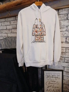 Peanuts Snoopy Floral Hoodie White Size Women's Large Sweatshirt Embroidered - Picture 1 of 4