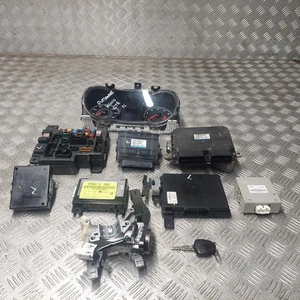 Mitsubishi Outlander MK2 2.4 petrol ignition barrel key transponder ecu kit - Picture 1 of 24
