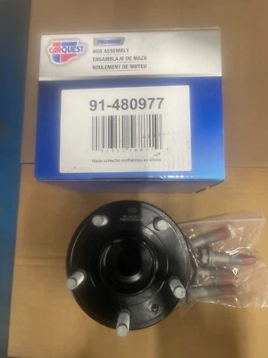 Conjunto de cubo dianteiro/traseiro Carquest 91-480977 com hardware Ford Explorer 2011-19 - Imagem 1 de 2