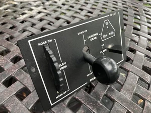 GoFlight GF-LGT Module Flight Simulator Controller w USB Cable - Picture 1 of 3