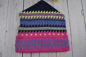 Vintage Igloos 100% Wool Beanie Cap Tassel Geometric Pattern Blue Pink - Picture 1 of 10