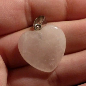 O&co Pendentif quartz rose coeur pierre naturelle lithothérapie cadeau noël - Imagen 1 de 2
