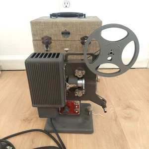 Vintage Kodascope Eight-33 Filmprojektor von Eastman Kodak, für Ersatzteile oder Reparatur - Bild 1 von 8