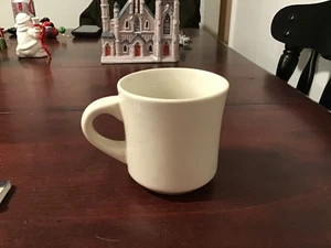 Vintage University of Connecticutt Kaffeebecher - Bild 1 von 3