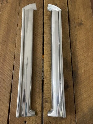 Ford Galaxie 1967 1968 67 68 sedán de 2/4 puertas parabrisas moldura de pilar OEM Foto 1 de 4