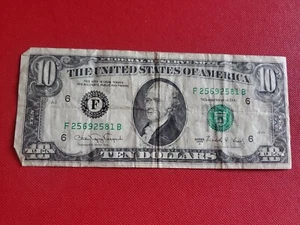 Vintage 10 Dollar Federal Reserve Note Serial Number 25692581 1988 A - Picture 1 of 2
