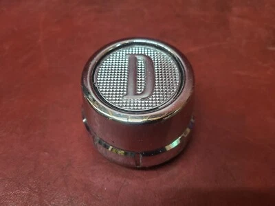 Tapacubos central Nissan 200SX Datsun 1980 1981 82 83 62134 40343-W6600 40344-W6600 Foto 1 de 4