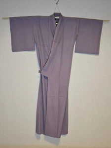 Kimono giapponese ~ bellissimo ~ lavanda ~ venditore USA/spedizione veloce! - Foto 1 di 6