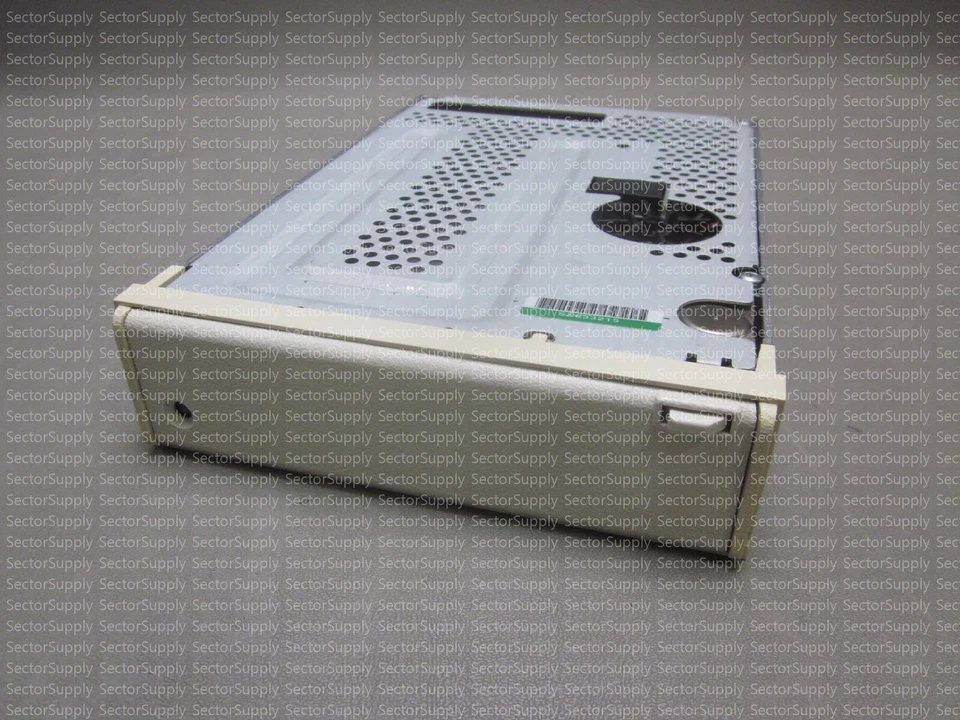 UNIDAD DE CINTA TDC 3820 SCSI TANDBERG DATA INC. Foto 1 de 1