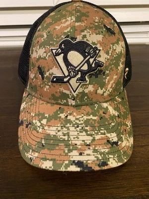 Pittsburgh Penguins Military Appreciation Authentic Pro Hat - Imagem 1 de 4