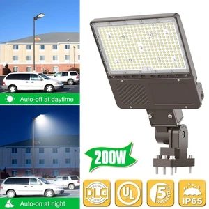 200W Led Parking Lot Light 28000Lumens Shoebox Light with Dusk to Dawn Photocell - Picture 1 of 14