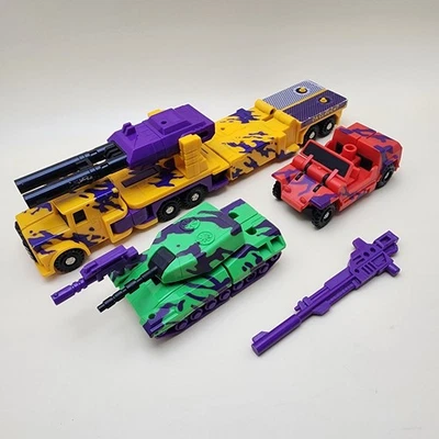 TRANSFORMERS G2 (1993) ONSLAUGHT SWINDLE BRAWL w ACC Combaticons (Bruticus) - Изображение 1 из 4