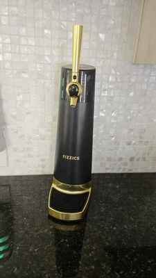 Fizzics DraftPour Beer Dispencer (F2404) Black & Gold Special Edition "Excellent - Image 1 of 4