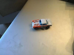1996 MATCHBOX '62 CORVETTE CONVERTIBLE SUPER FAST 1/64 DIECAST #32 Loose Mint - Picture 1 of 5