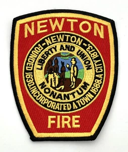 Parche del Departamento de Bomberos de Newton Massachusetts - Imagen 1 de 1