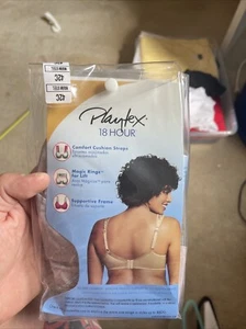Playtex 18 Hour - Picture 1 of 2
