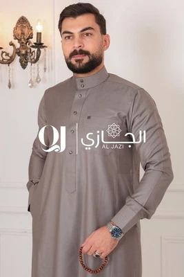 Plato árabe saudí Thobe gris carbón Al Jazi para hombre ثوب الجازي رمادي غامق Foto 1 de 4