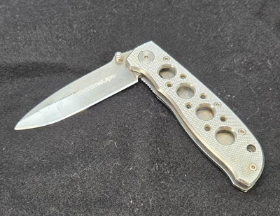 Smith & Wesson Extreme Ops CK105H plain edge folding knife  - Image 1 of 4