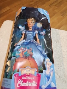 Cinderella Barbie – Disney My Favorite Fairytale Collection 1998 – NIB – - Picture 1 of 10