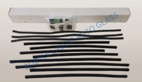 Ford Modelo B 1932 Fordor Sedán Puerta Trasera y Cuarto Ventana Funcionamiento Kit Nuevo Foto 1 de 4