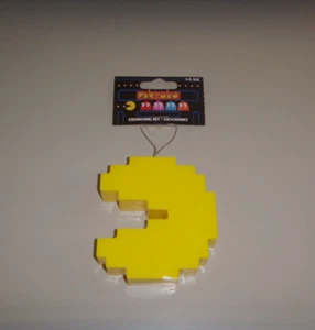 NEW RUZ PIXEL PAC-MAN DECOUPAGE CHRISTMAS ORNAMENT - Picture 1 of 2