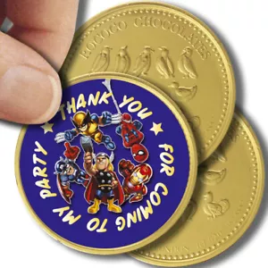 x35 Etiqueta de fiesta de superhéroe de Marvel para moneda de chocolate logotipo cumpleaños niños 37 mm - Imagen 1 de 2