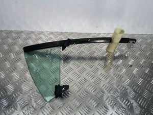Mercedes-Benz CLS C219 2009 Rear right Rear door window glass E000233 LIQ4824 - Picture 1 of 14