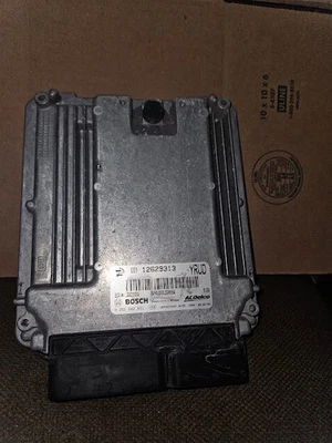 Saturn Sky o Pontiac Solstice 2009 OEM ECM 2,0 L 12629313 Foto 1 de 2