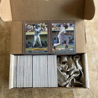 Juego completo Fleer Ultra Baseball Series 1 1992 #1-300 Foto 1 de 2