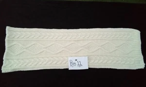 White Knitted Infinity Scarf B11 - Picture 1 of 4