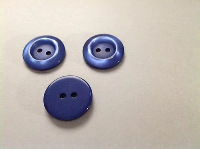 NEW 25 3/4 INCH ROYAL BLUE PEARL MIKE FINISH BUTTONS - Image 1 of 3