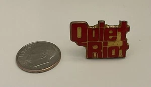 Quiet Riot - Vintage Metall Emaille Pin ~ Heavy Metal ~ selten - Bild 1 von 2