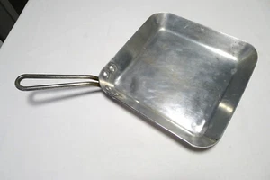 Wear-Ever Aluminum No 939 Square Skillet 10-5/8" x 10-3/4" x 1-1/2" USA - Picture 1 of 9