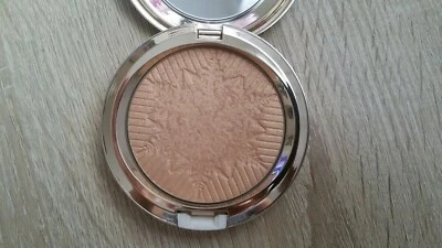 Mac Schneeball Urlaub Happy Go Dazzlingly Highlighter  (Limited Edition) Wie Neu - Bild 1 von 4