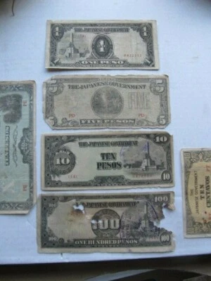 Collection of 6 Varied WWII Japanese Invasion Currency, Script, Philippine Pesos - Image 1 of 3