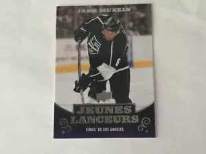 2010-11 UPPER DECK JEUNES LANCEURS Jake Muzzin Rookie Los Angeles Kings - Imagen 1 de 2