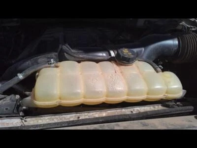 Used Engine Coolant Reservoir fits: 2017 Ford F150 PICKUP  Grade A - Image 1 of 4
