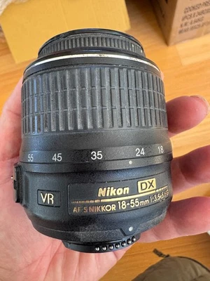 Nikon AF-S DX 18-55mm f/3.5-5.6G VR Nikkor Lens - image 1 of 4