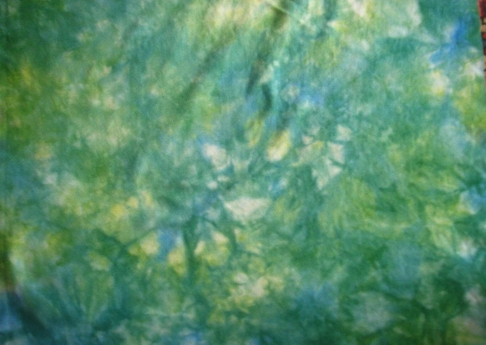 BLUE GRASS SPOT DYED WOOL FOR RUG HOOKING - Image 1 of 1